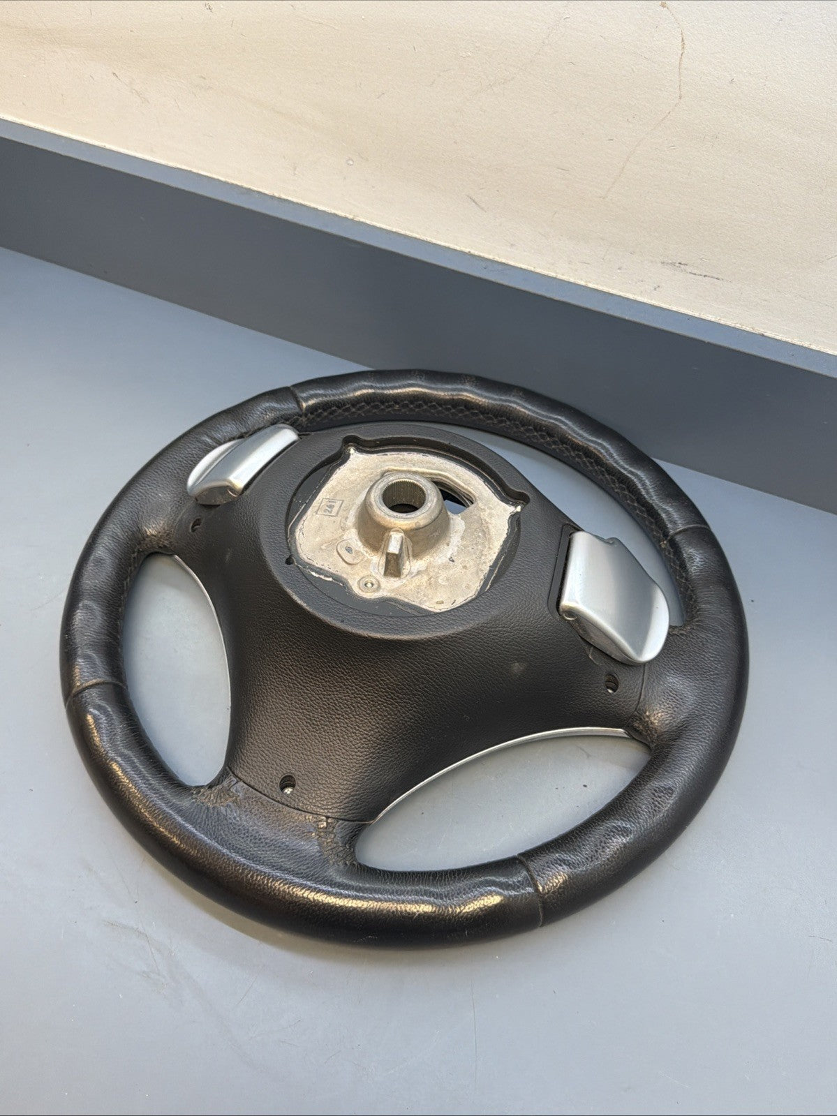 BMW E88 E90 E92 E93 M3 SPORTS STEERING WHEEL WITH PADDLE SHIFTER LEATHER 6774968
