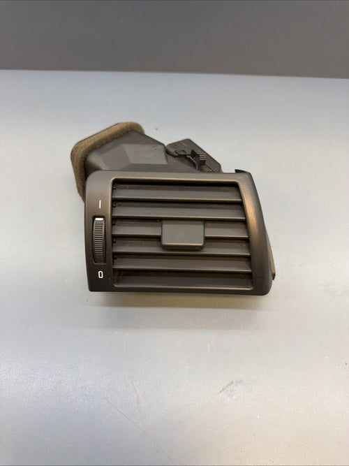01-06 BMW E46 325 328 330 M3 RIGHT PASSENGER DASH AC AIR VENT GRILL OEM 8361898