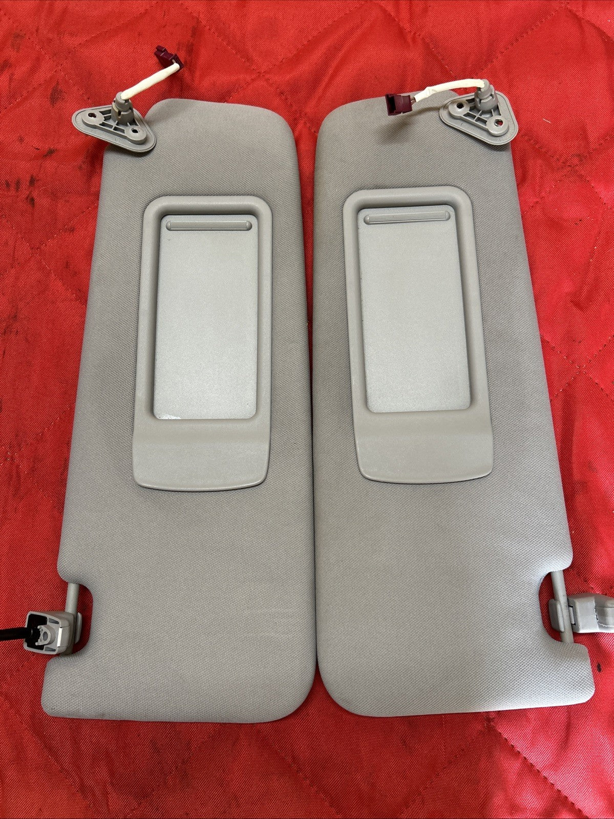 BMW E90 E91 E92 E93 Sun Visor Set Driver & Passenger Gray 6957369 6957370 CLOTH