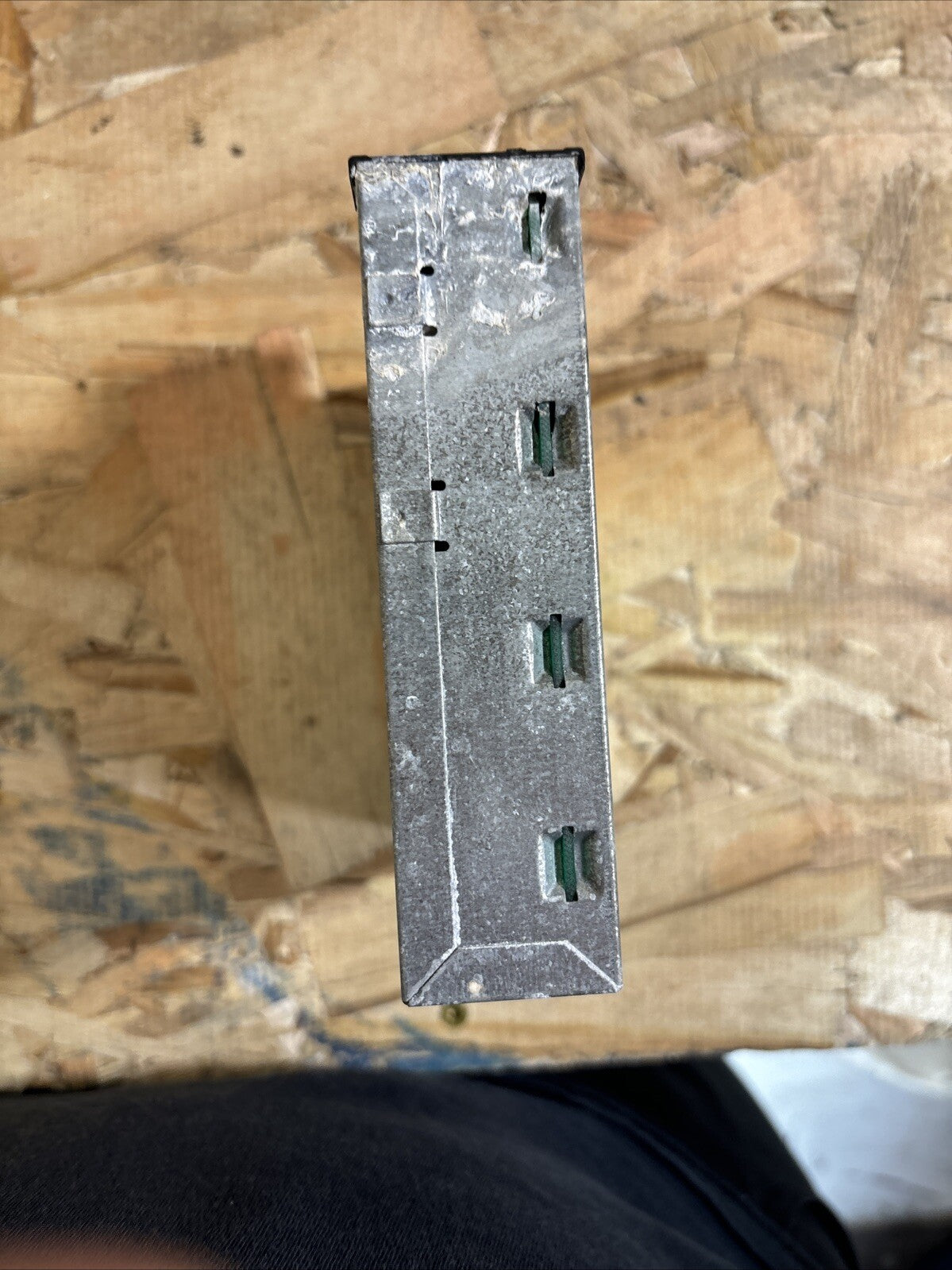 11-21 BMW F30 F25 VOLTAGE CONVERTER COMPUTER CONTROL MODULE OEM 9251984