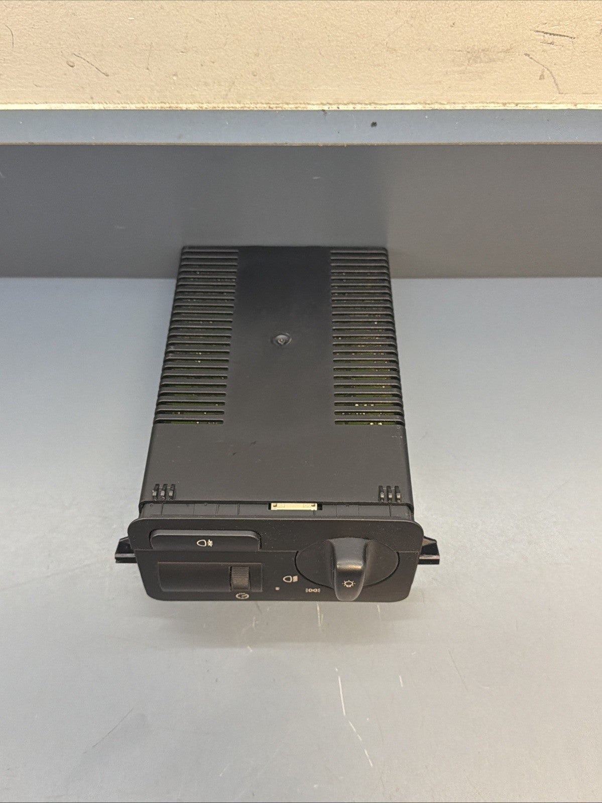 1999-2005 BMW E46 3-Series Headlight Switch Control Module OEM 6919841