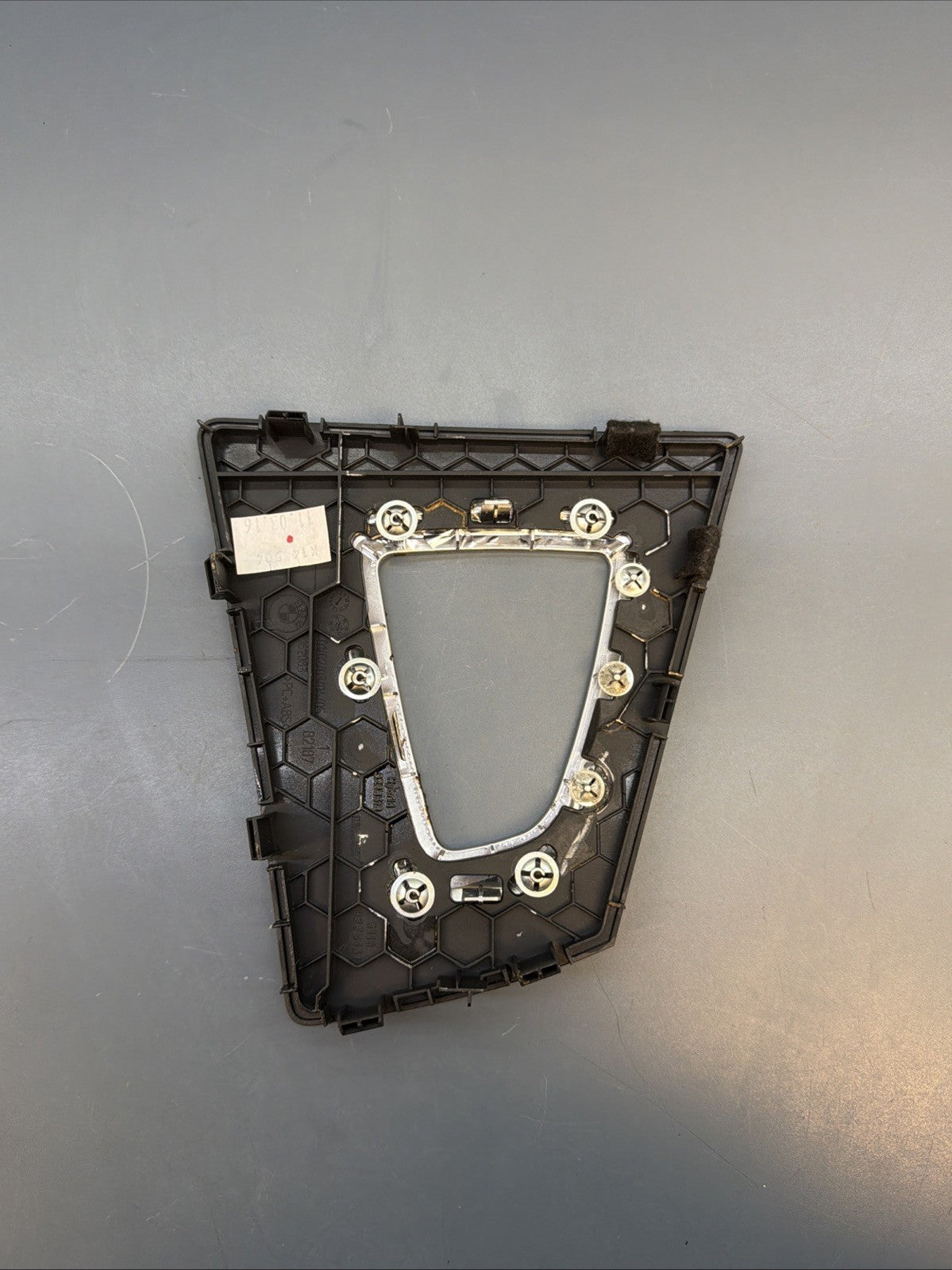 OEM BMW F30 F32 F33 F36 328 335 435 Center Console Gear Shifter Bezel 9234131