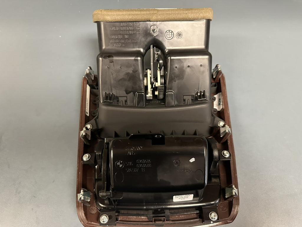 BMW 3 Coupe E92 E93 328i 335i 330d Rear Center console air vents 7129556