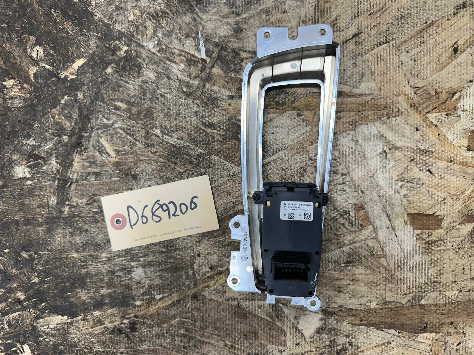 BMW 09-18 5 6 SERIES X3 X4 PARKING BRAKE SWITCH + TRIM SILVER OEM 9217594