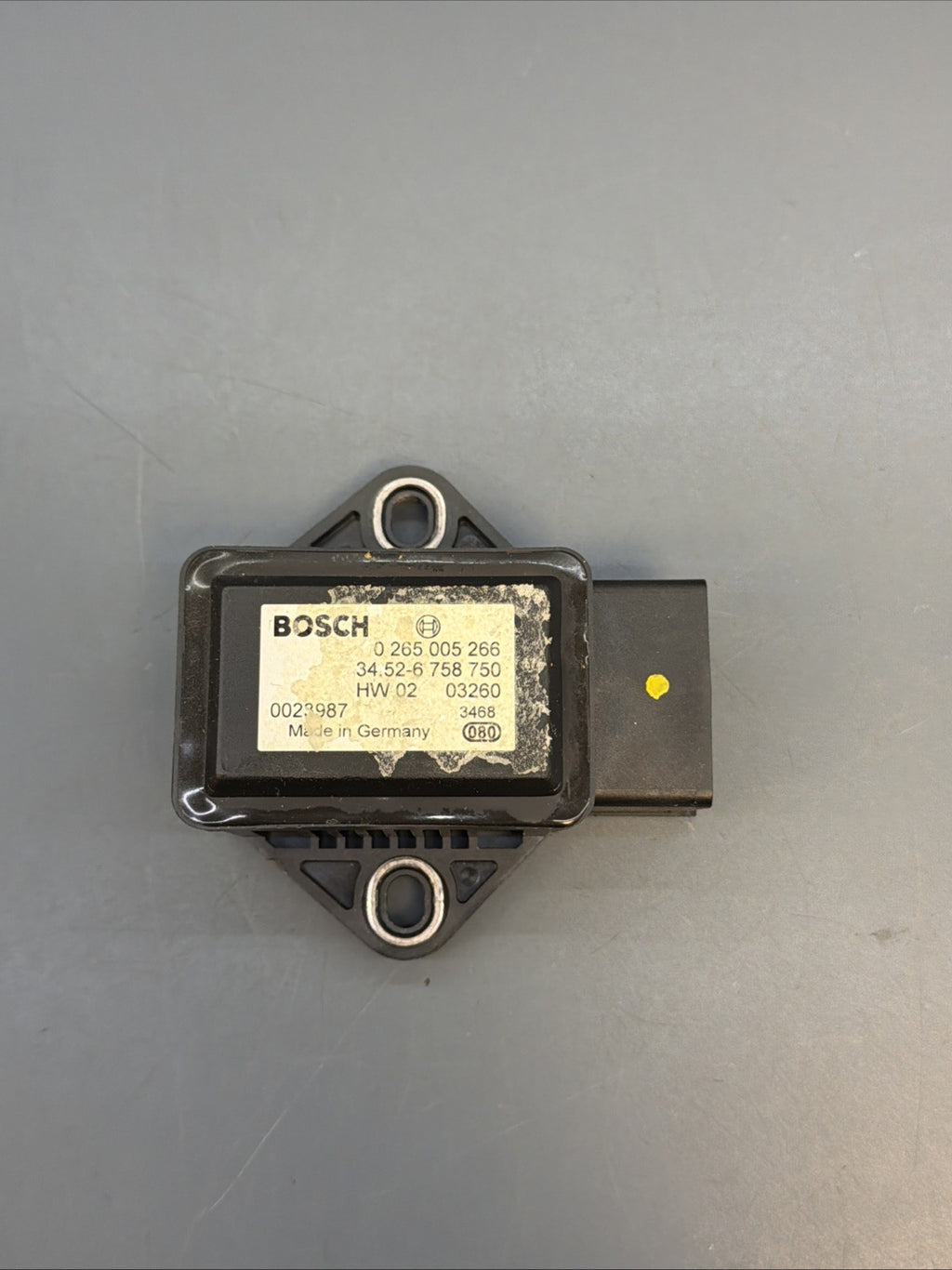 04-07 BMW E60 E63 E64 E65 YAW TURN RATE SPEED SENSOR 6758750 OEM