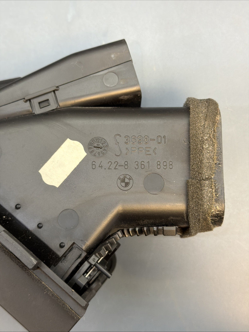 01-06 BMW E46 325 328 330 M3 RIGHT PASSENGER DASH AC AIR VENT GRILL OEM 8361898
