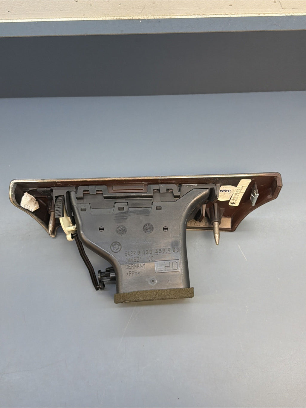 06-13 OEM BMW E90 E92 E93 335 328 M3 Left Driver Side Dashboard Air Vent 9130459