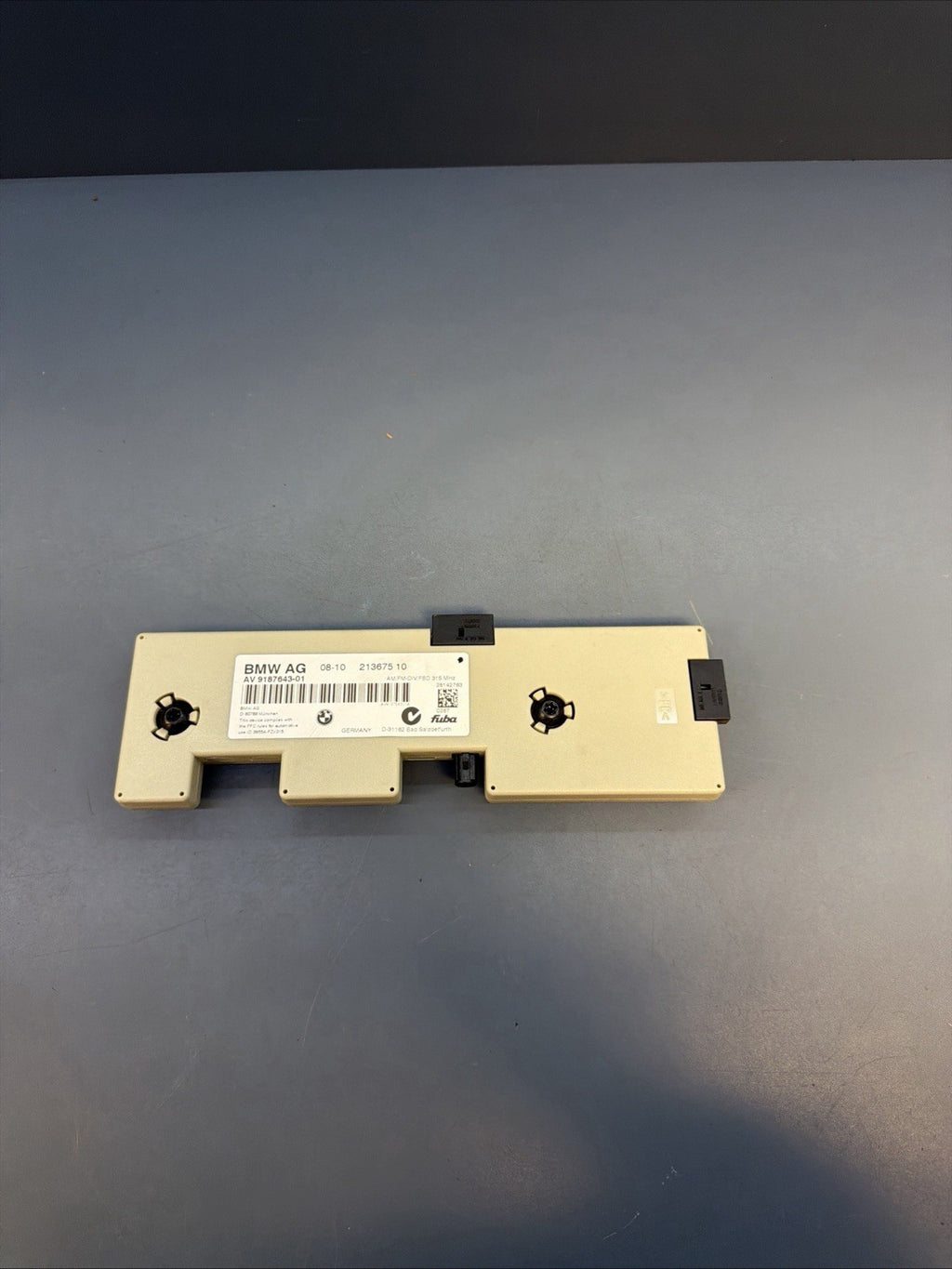 2008 - 2013 BMW E92 E90 E93 M3 Radio Antenna Amplifier Module 9187643-01 OEM