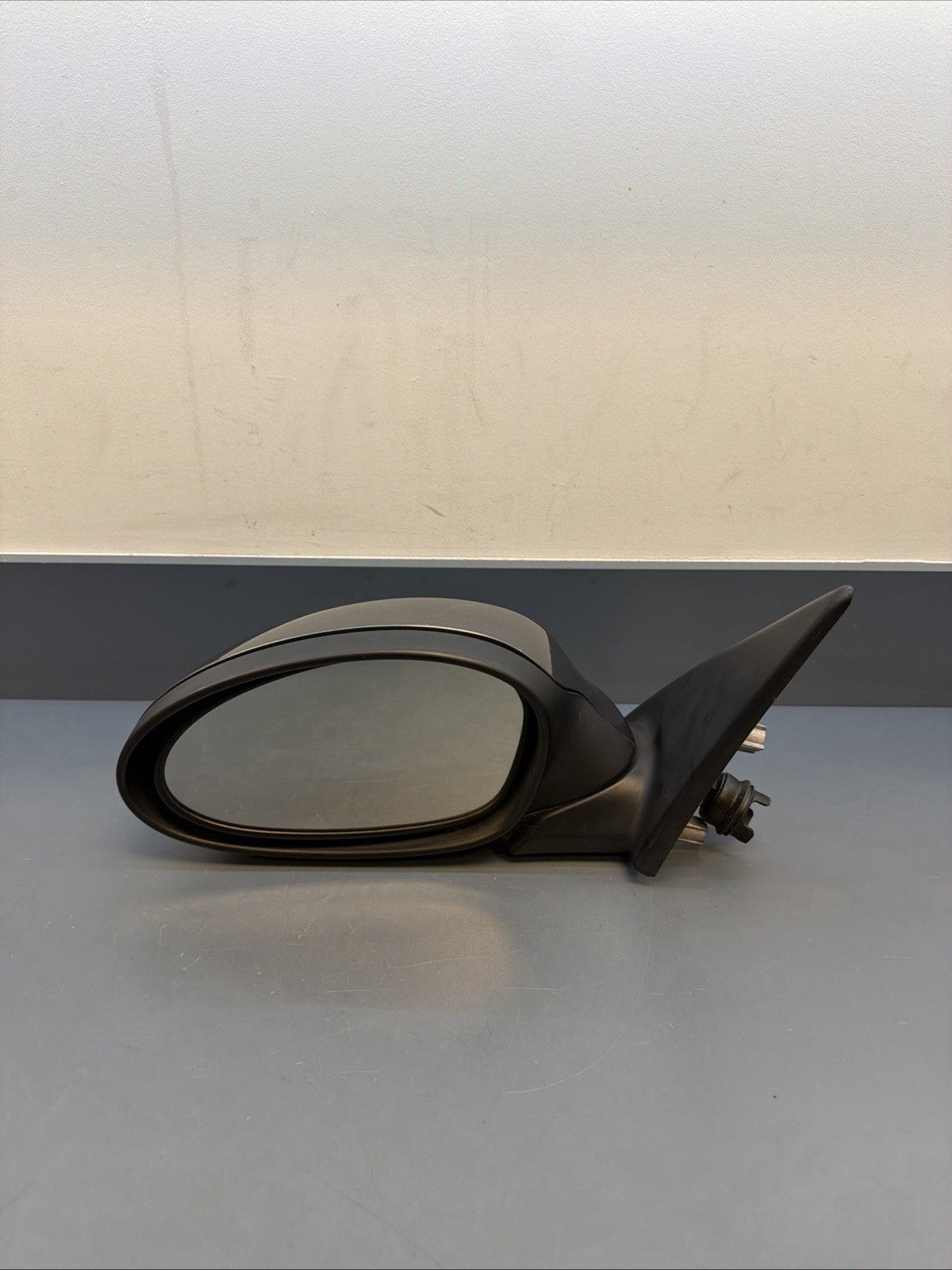 2007-2008 BMW 335i Front Left Driver Side Door Rear View Mirror 7075626 OEM