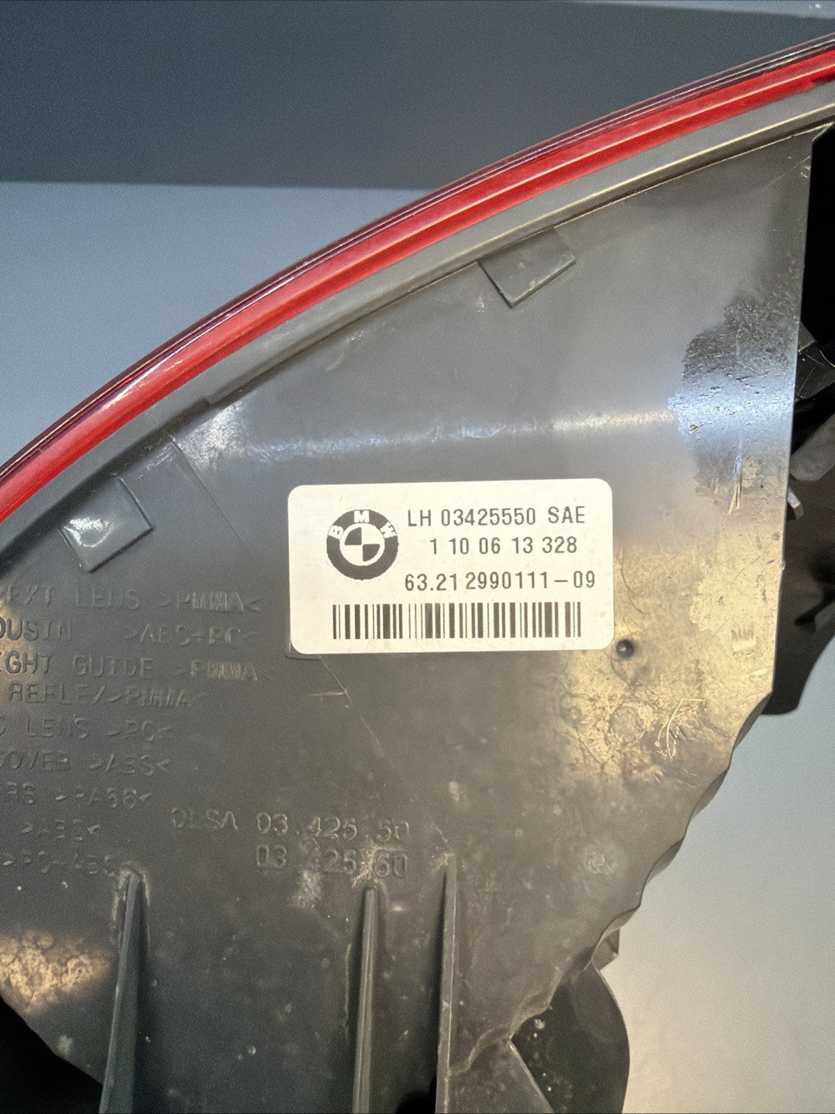 OEM 2012-2015 BMW X1 LH REAR LEFT DRIVERS TAIL LIGHT ASSEMBLY 2990111