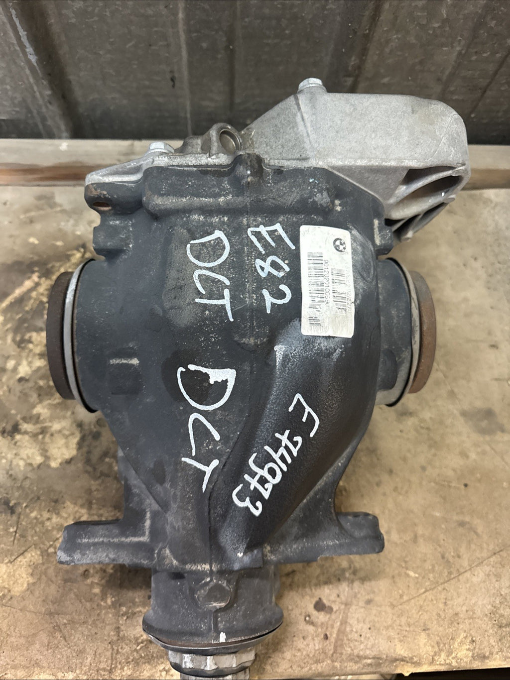 11-13 BMW 335is 135i E92 E93 E82 DCT Rear Differential Diff 2.56 Ratio 
