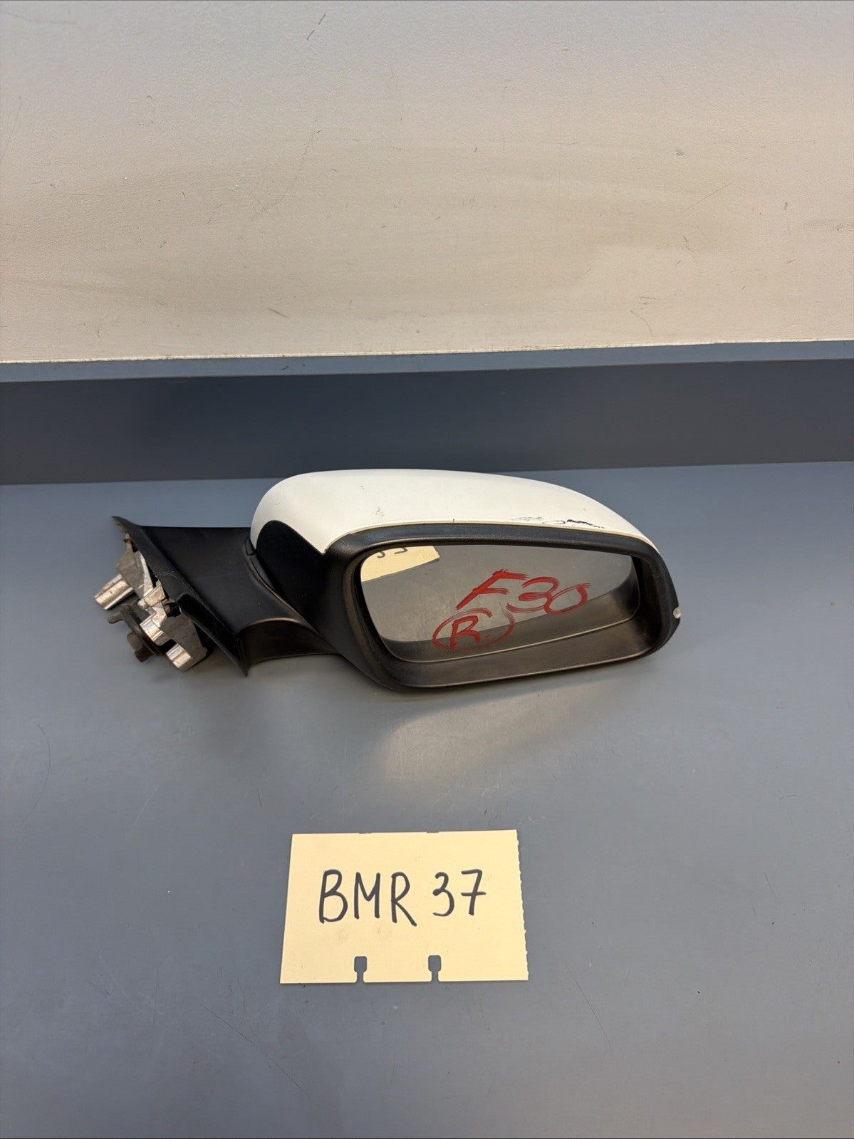 2012 - 2018 BMW 320i 328i 330i 335i PASSENGER RH SEDAN SIDE MIRROR F30 Chassis