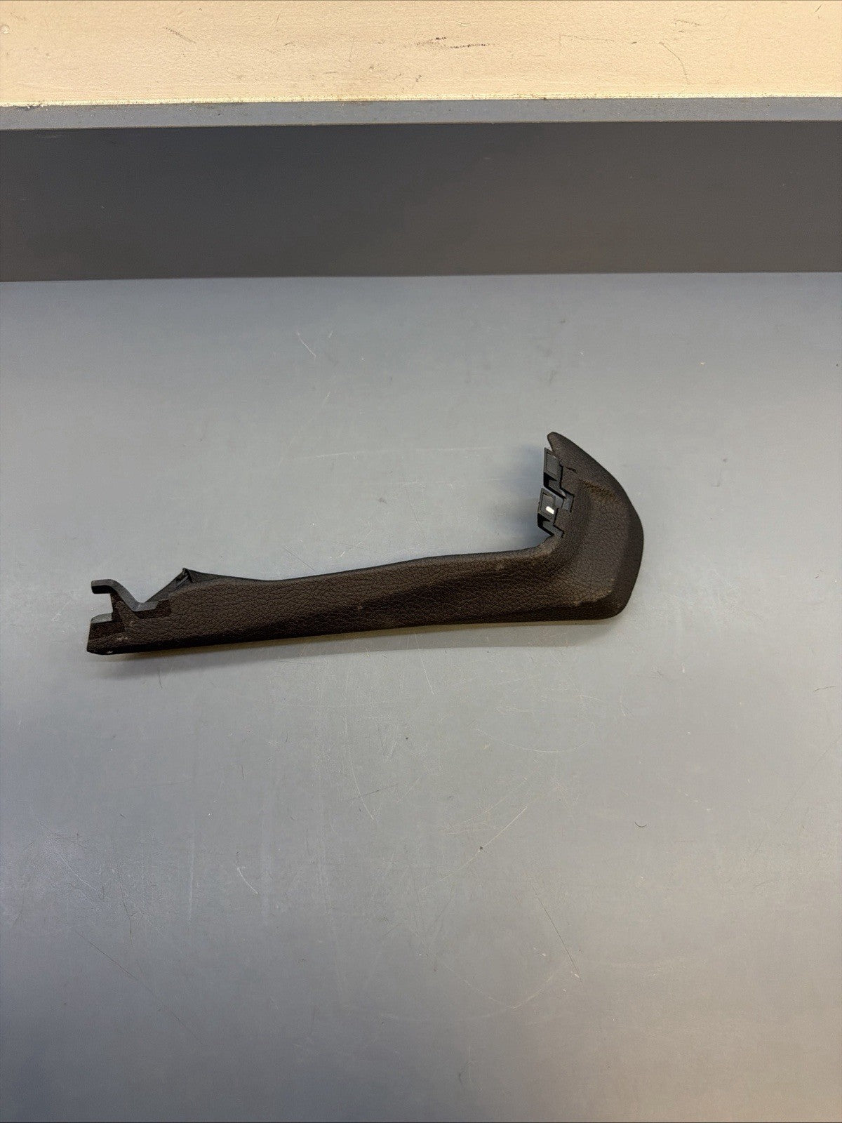 OEM BMW 650i F12 F13 Center Console Decorative Cover Trim 105036010 L OEM