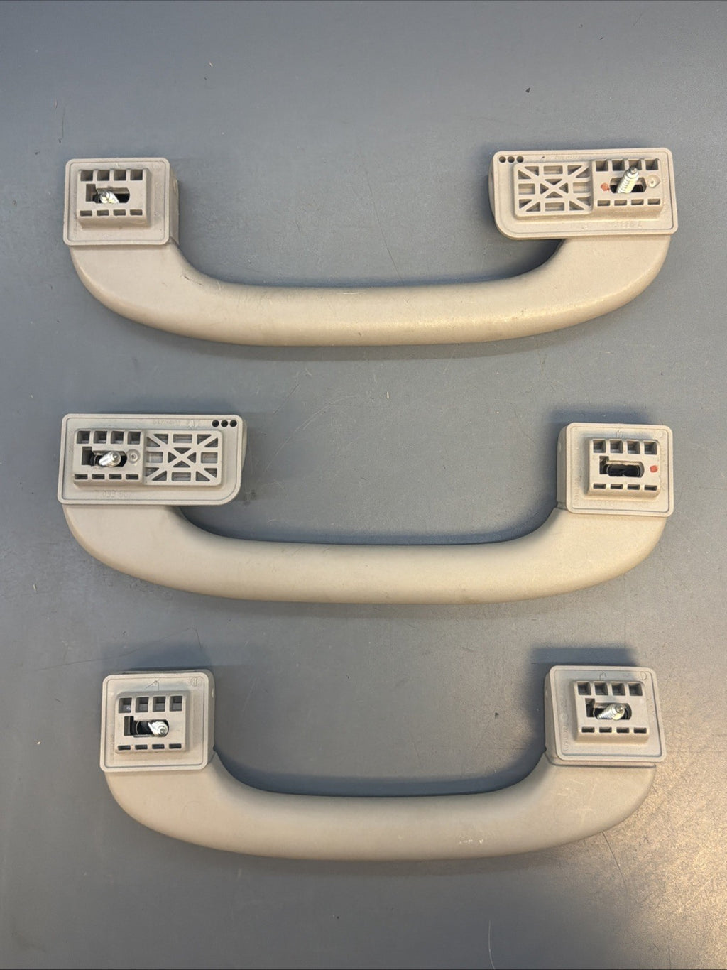 06-11 BMW E90 328I 330I INTERIOR ROOF GRAB HANDLE 7033659 GREY OEM SET OF 3
