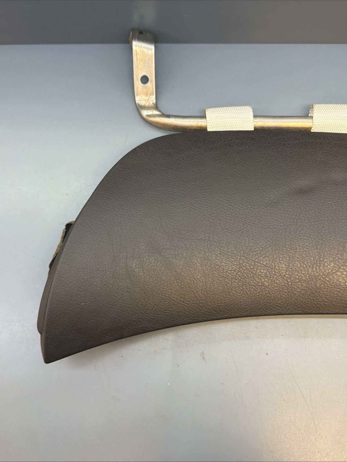 2001-2006 BMW E46 3-SERIES DASH FRONT RIGHT PASSENGER TRIM COVER OEM 8196094