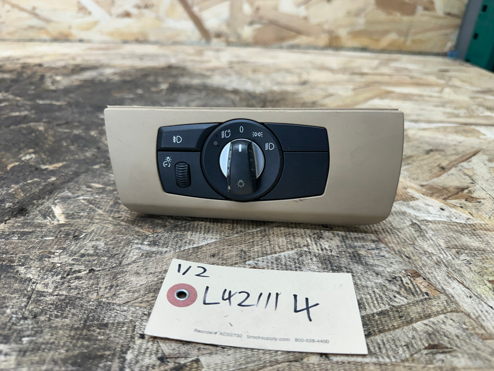 BMW 2007-2014 X5 X6 E70 E71 BEIGE TRIM Headlight Headlamp Switch Knob 9134728