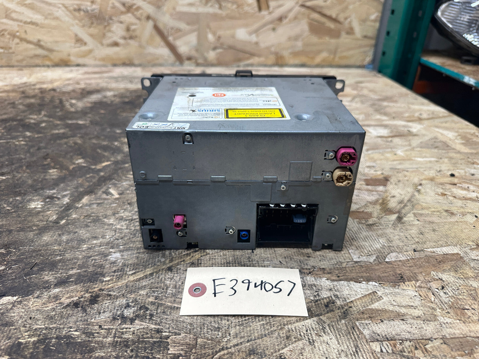 BMW 09-13 E90 3 SERIES BUSINESS RADIO CD PLAYER HEAD UNIT OEM 9218332