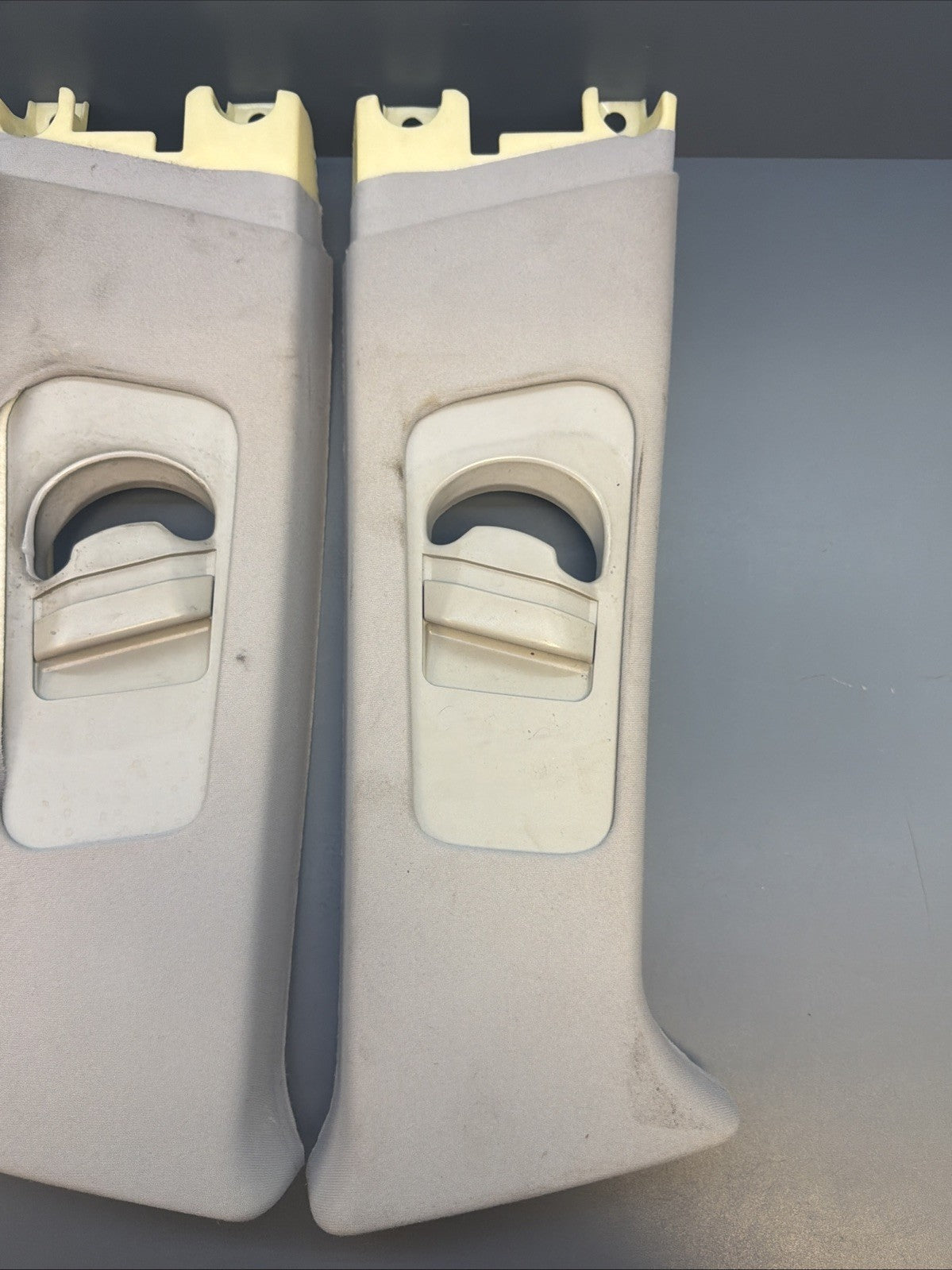 01-06 BMW E46 SEDAN B PILLAR LEFT & RIGHT Trim Cover GREY 8220241 8220242 *NOTE*