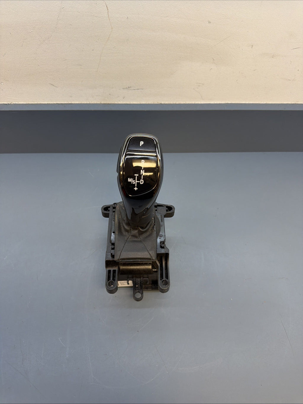 Genuine BMW Gear Selector Ceramic Switch 9296910 5' F10 F11 6' F06 F12