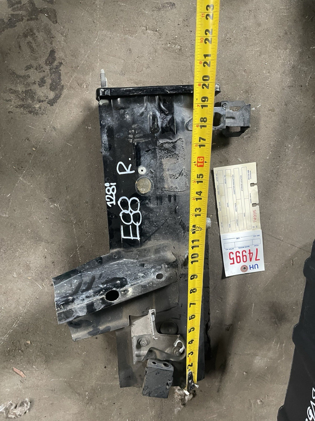07-11 BMW E82 E88 128 135 Front Right Frame Rail Apron SECTION OEM