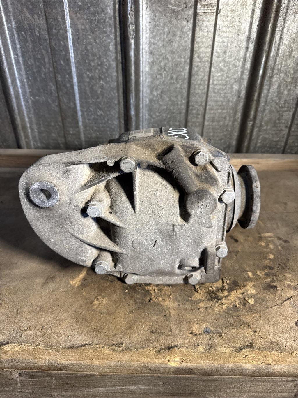 BMW REAR DIFFERENTIAL E61 SERIES 535Xi AUTOMATIC FINAL DRIVE 3.46 7560882