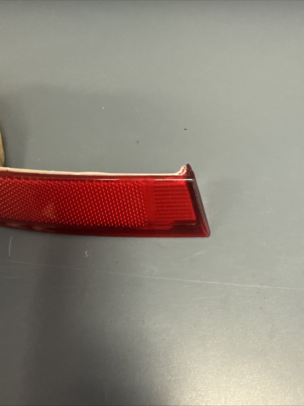 2009 - 2013 BMW X5 E70 REAR LEFT BUMPER LIGHT REFLECTOR 7240997 OEM
