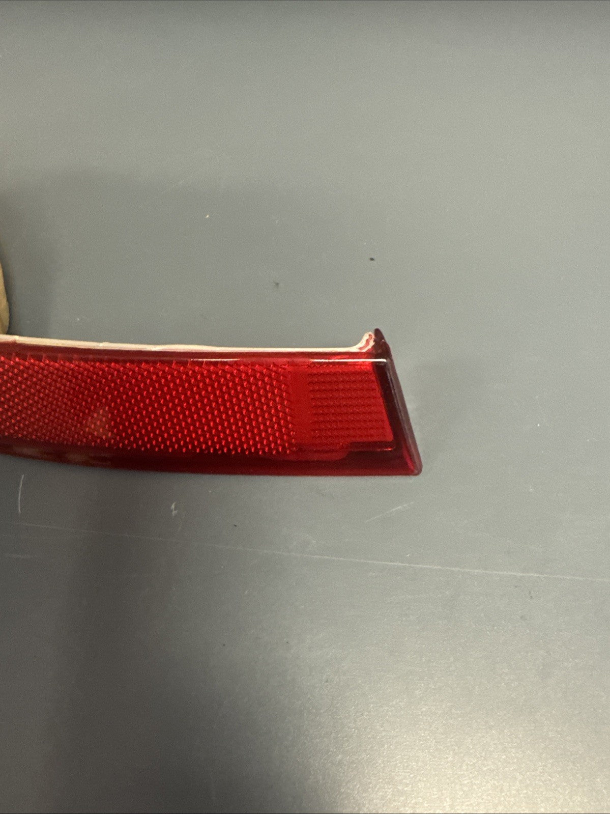 2009 - 2013 BMW X5 E70 REAR LEFT BUMPER LIGHT REFLECTOR 7240997 OEM