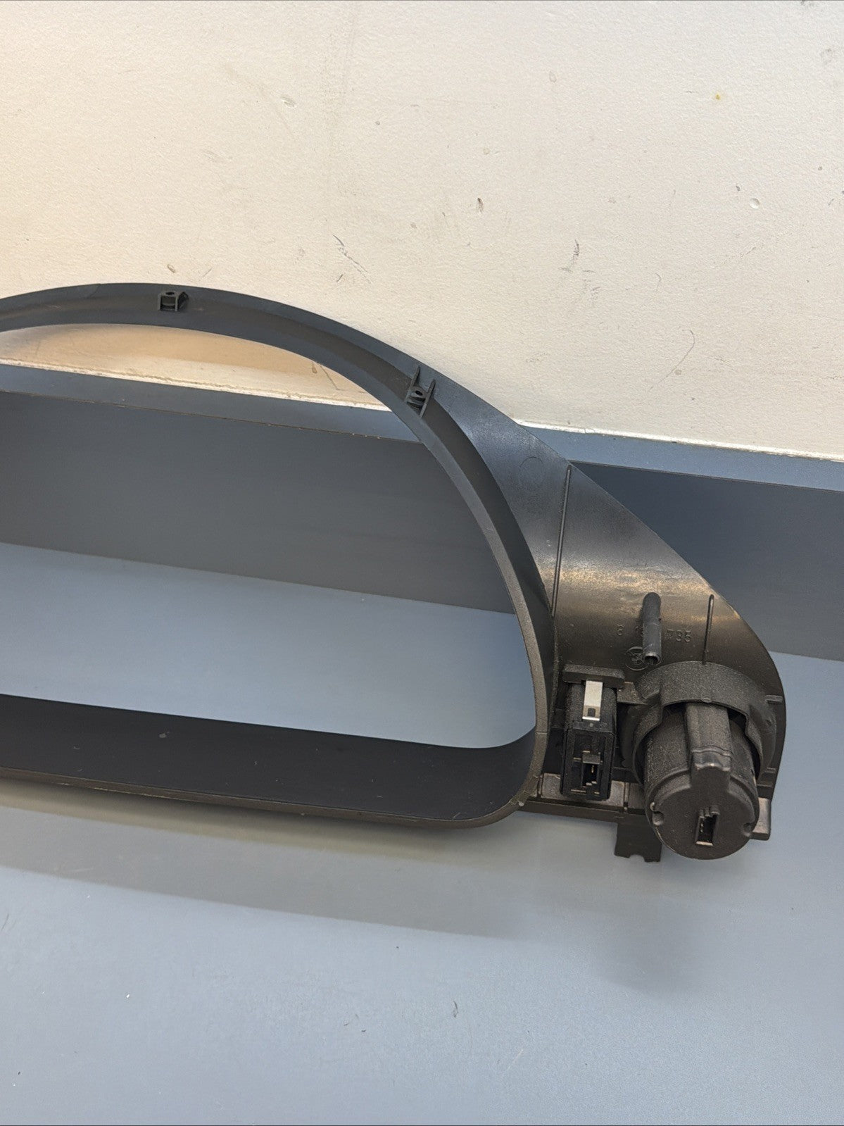 97-03 BMW E39 5 SEREIS Speedometer Cluster Trim Bezel w/ Switches Black 8159735