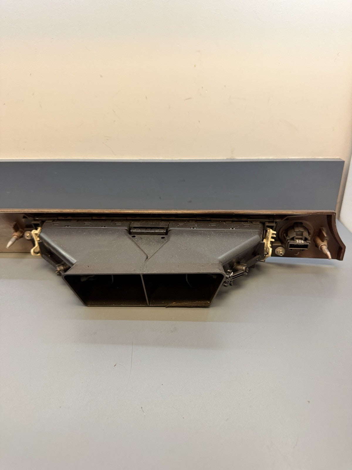 06-11 BMW E93 328i Dash Board Trim Panel Front Upper Center 7132851 OEM