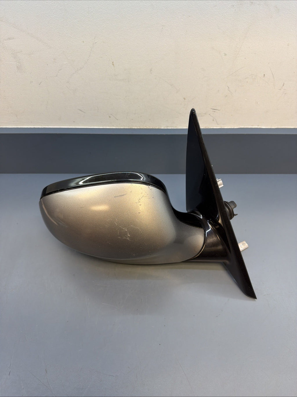 09-11 BMW E90 328i 335d Front Right Passanger Side Mirror Assembly 7182695 OEM