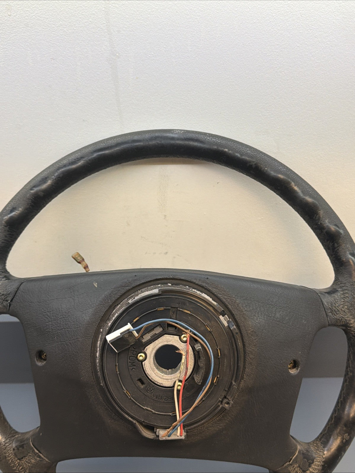 95-99 BMW E36 3-Series Z3 Factory 4-Spoke Standard Leather Steering Wheel OEM