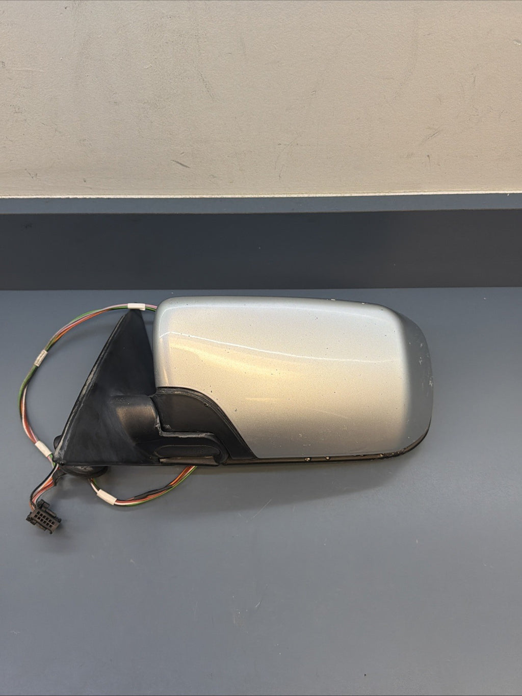 98-03 BMW E39 528i 540i Left Driver Side Rear View Mirror 0117351 0117352 OEM