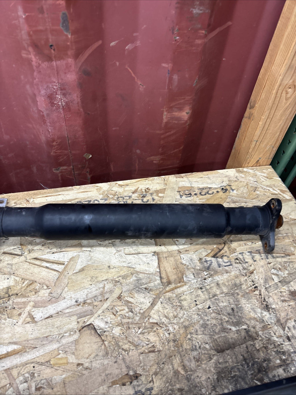 OEM Rear Drive Shaft Prop Drive Shaft For BMW 5 SERIES E60 2610 7573493 AWD