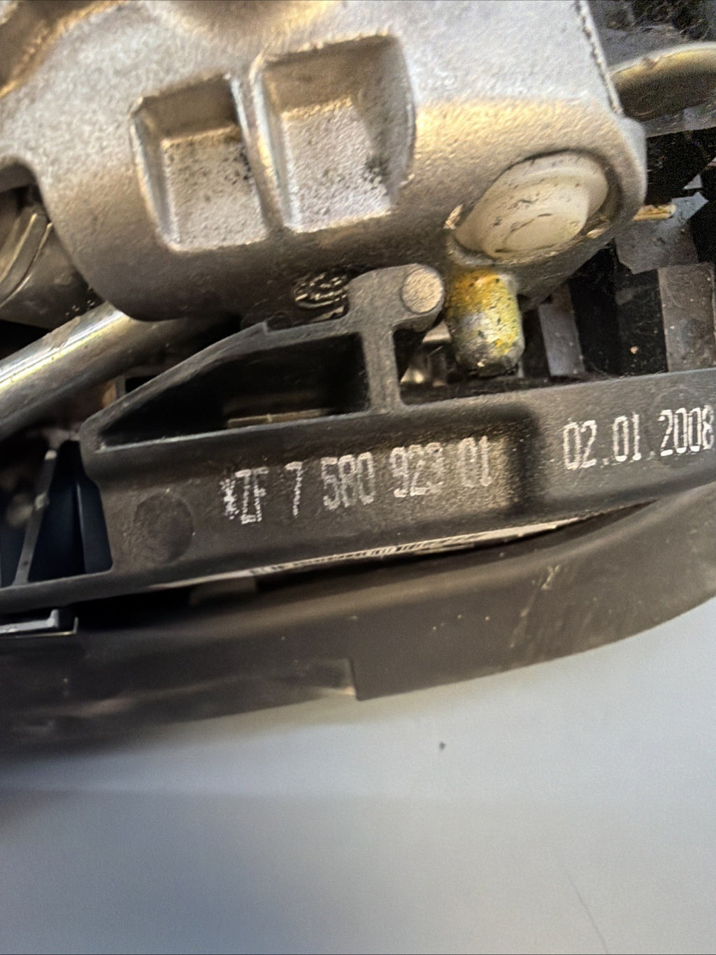 07-13 BMW E90 E91 E92 OEM AUTOMATIC TRANSMISSION GEAR SHIFTER W CABLE 7580923