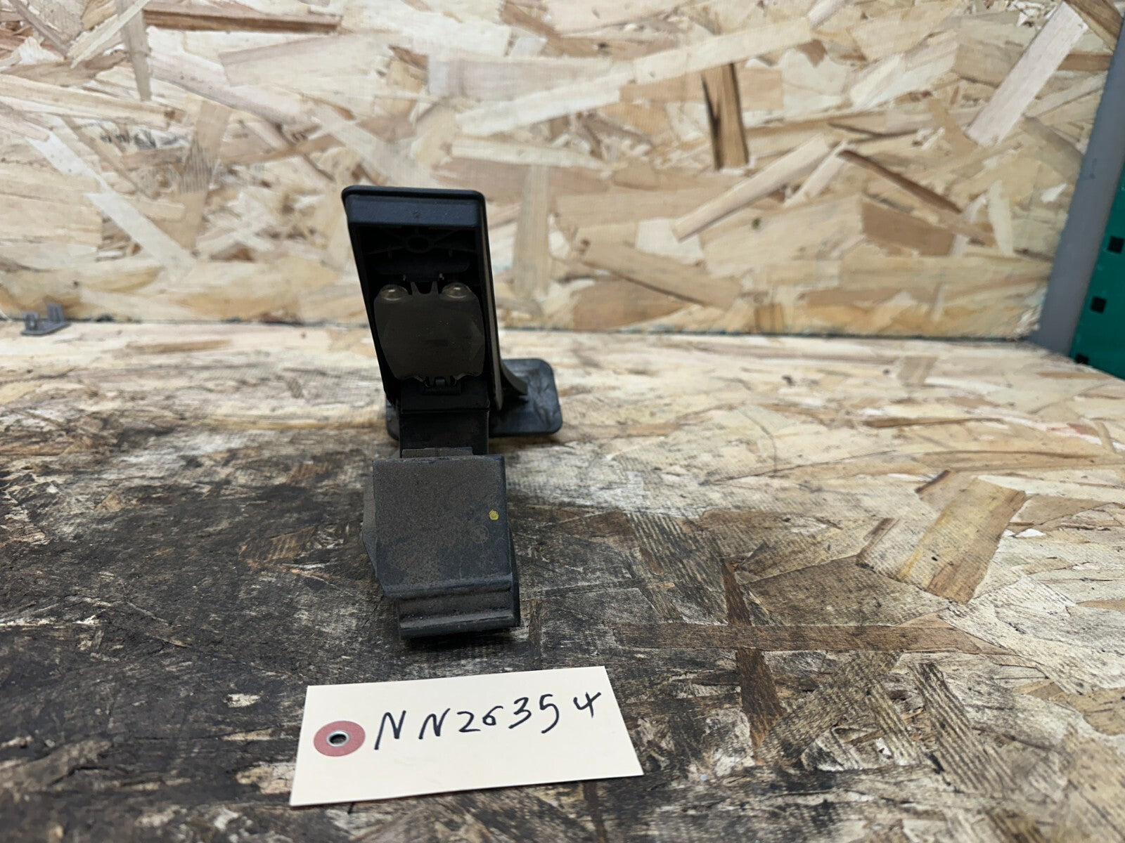 BMW 2011-2017 F25 X3 E90 F10 GAS ACCELERATOR THROTTLE PEDAL OEM 6852644