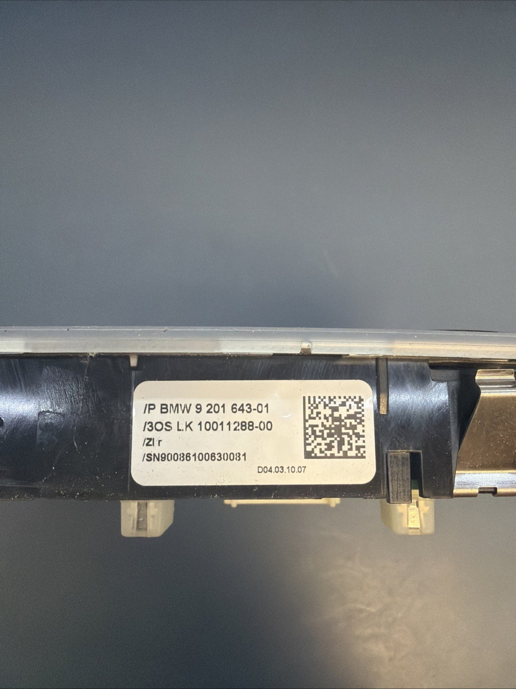 2006-2011 BMW 3 Series E90 Gray Rear Overhead Dome Light OEM 9201643