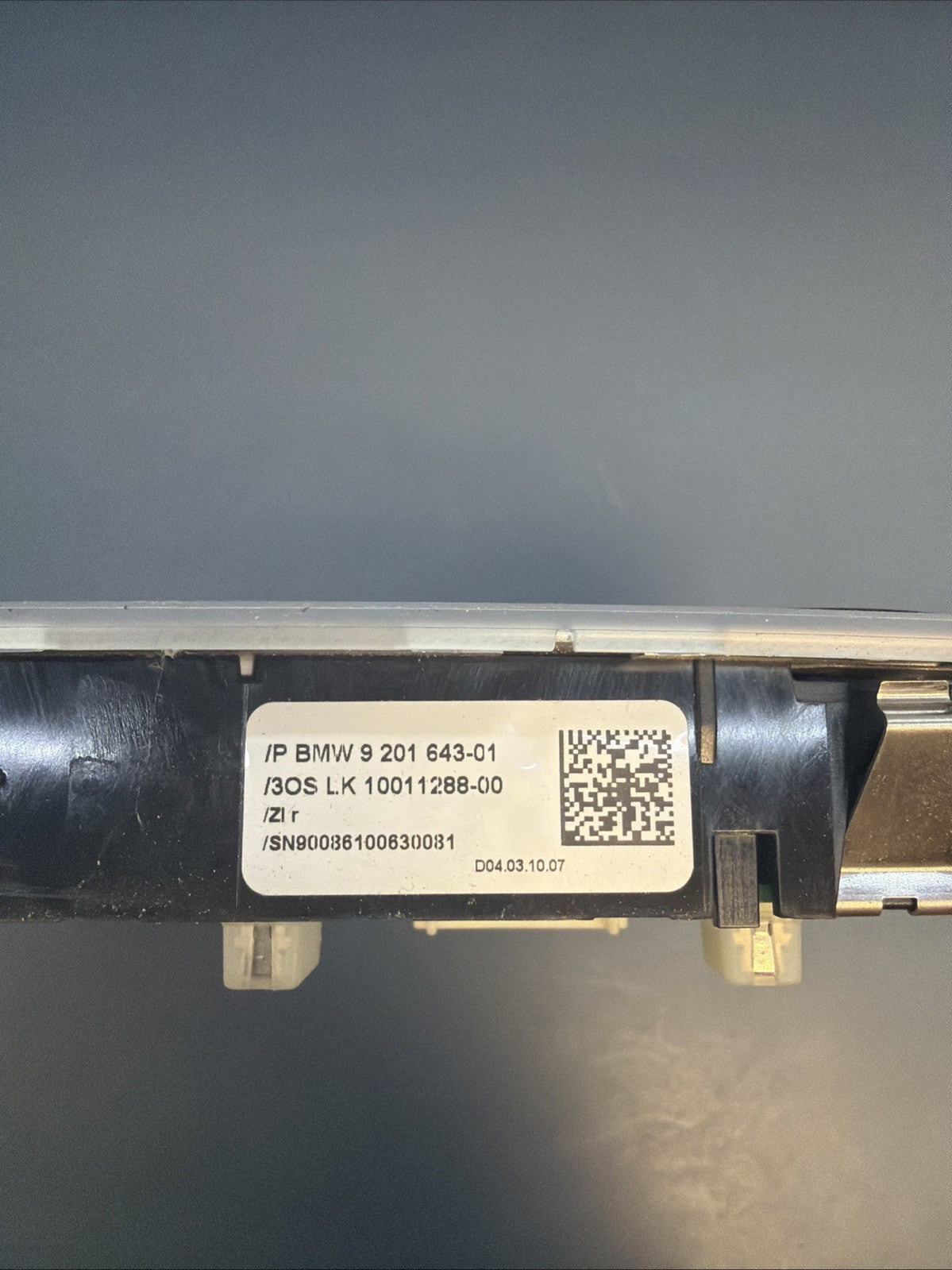 2006-2011 BMW 3 Series E90 Gray Rear Overhead Dome Light OEM 9201643