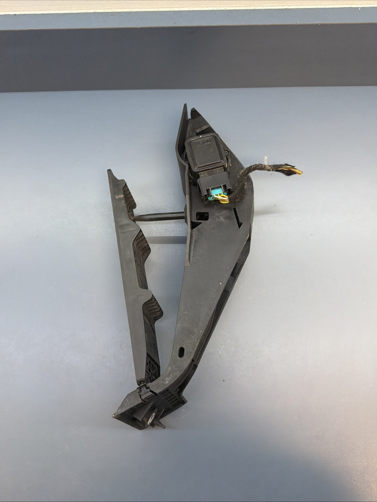03-05 BMW E85 Z4 M54 A/T GAS ACCELERATION PEDAL 6762326 OEM