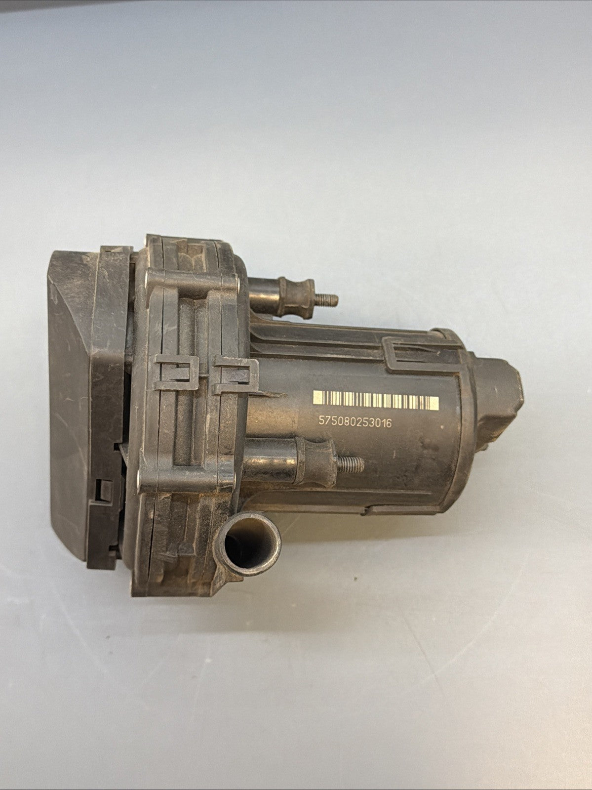 BMW 1999-2006 E46 EMISSION AIR INJECTION SMOG PUMP 1435364