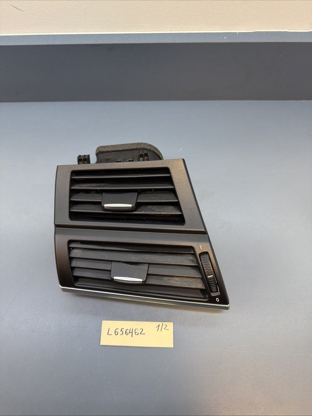 2007 - 2013 BMW X5 E70 Front Left Side Dash Air Vent Grille 9227767 OEM