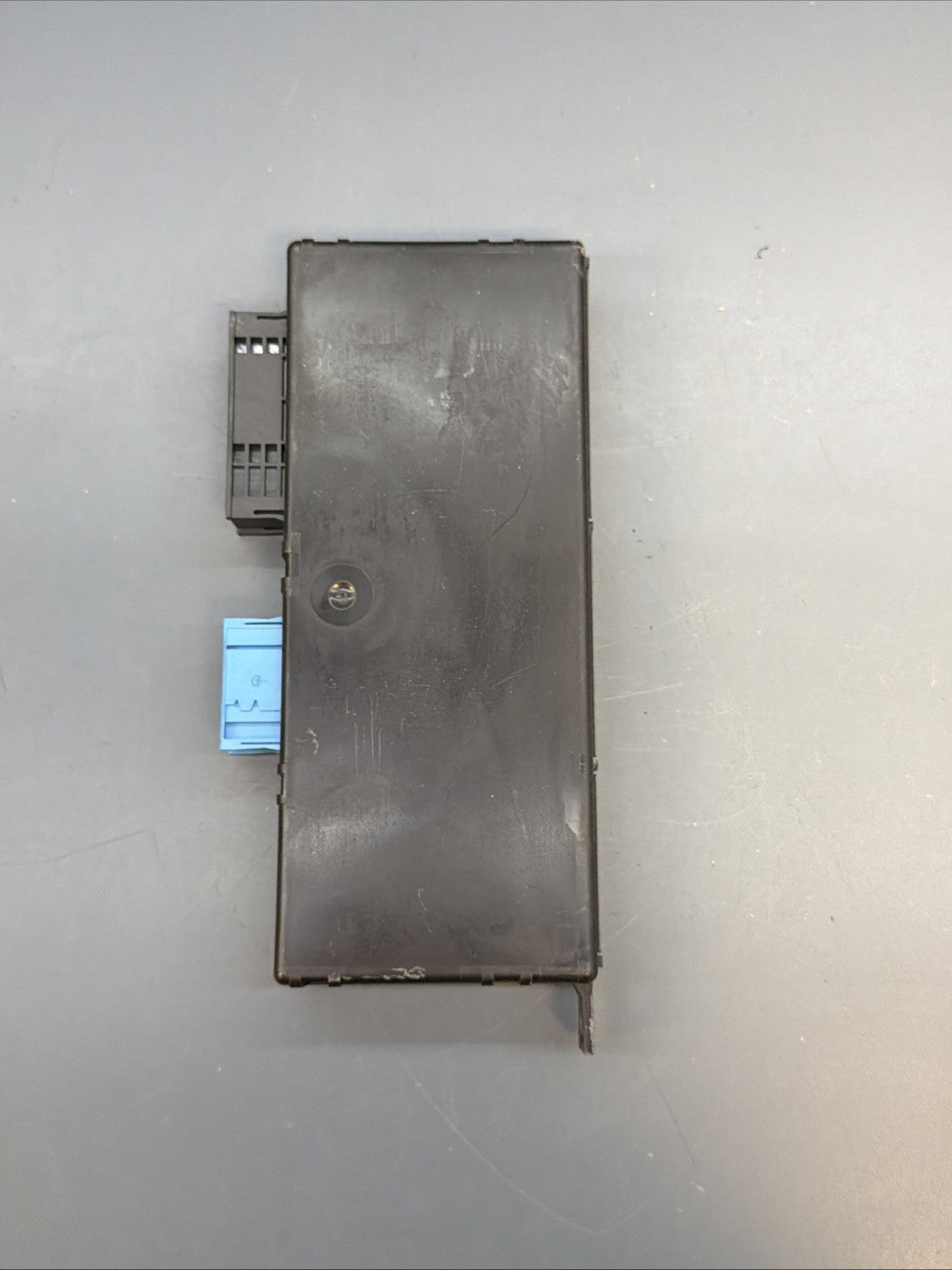 BMW F10 F06 F12 F13 F07 GT X3 X4 CENTRAL GATEWAY CONTROL MODULE ZGW OEM 9299591