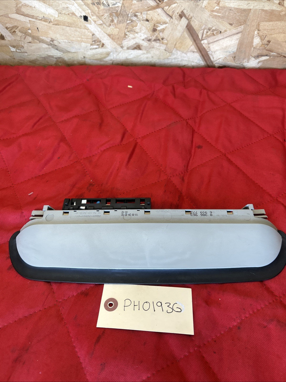 BMW OEM E46 REAR LED THIRD RED BRAKE STOP LIGHT LAMP LENS 8386963 GREY