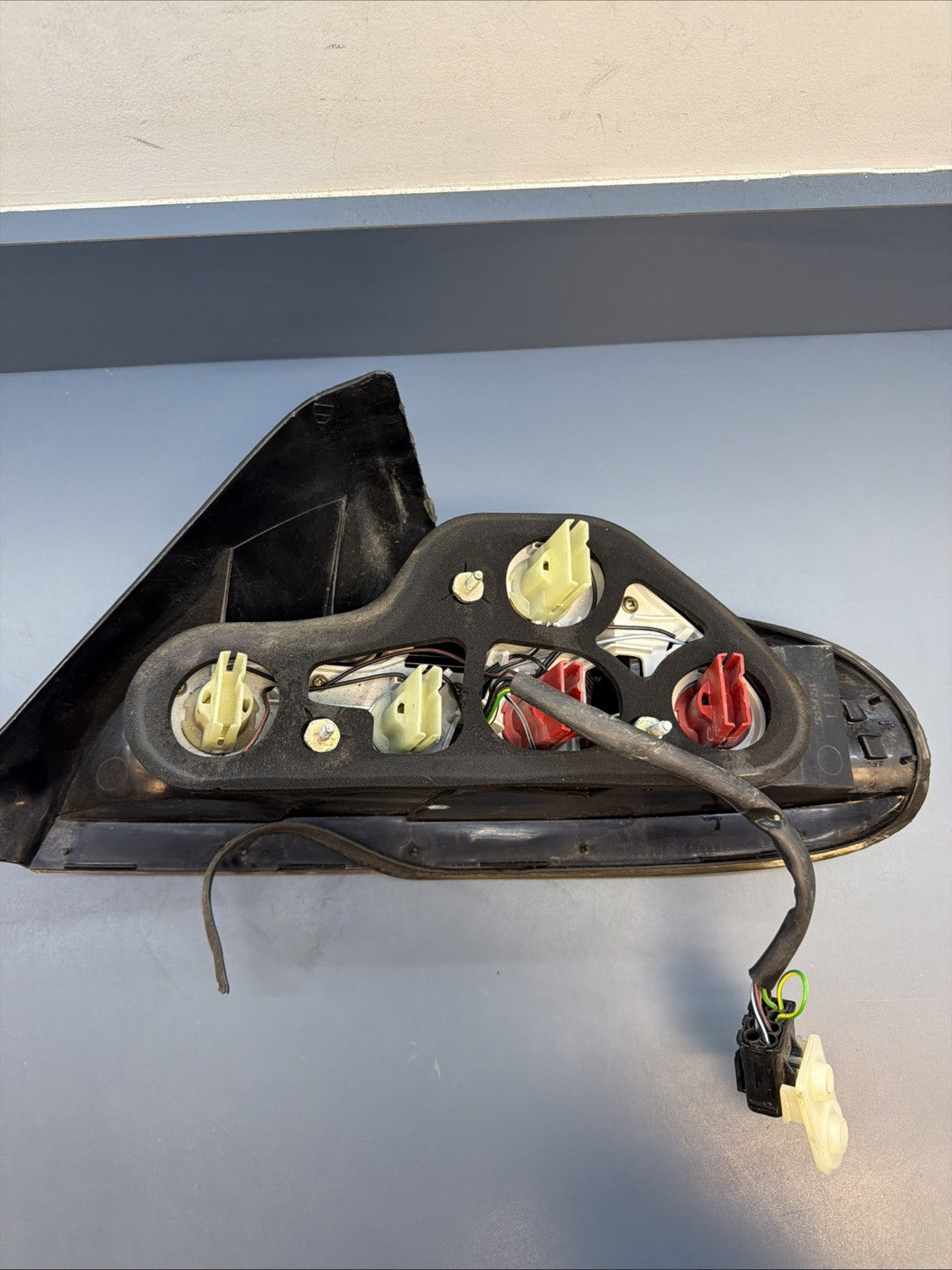 00-02 BMW Z3 Roadster Tail Light Driver Side LH OEM 6902063