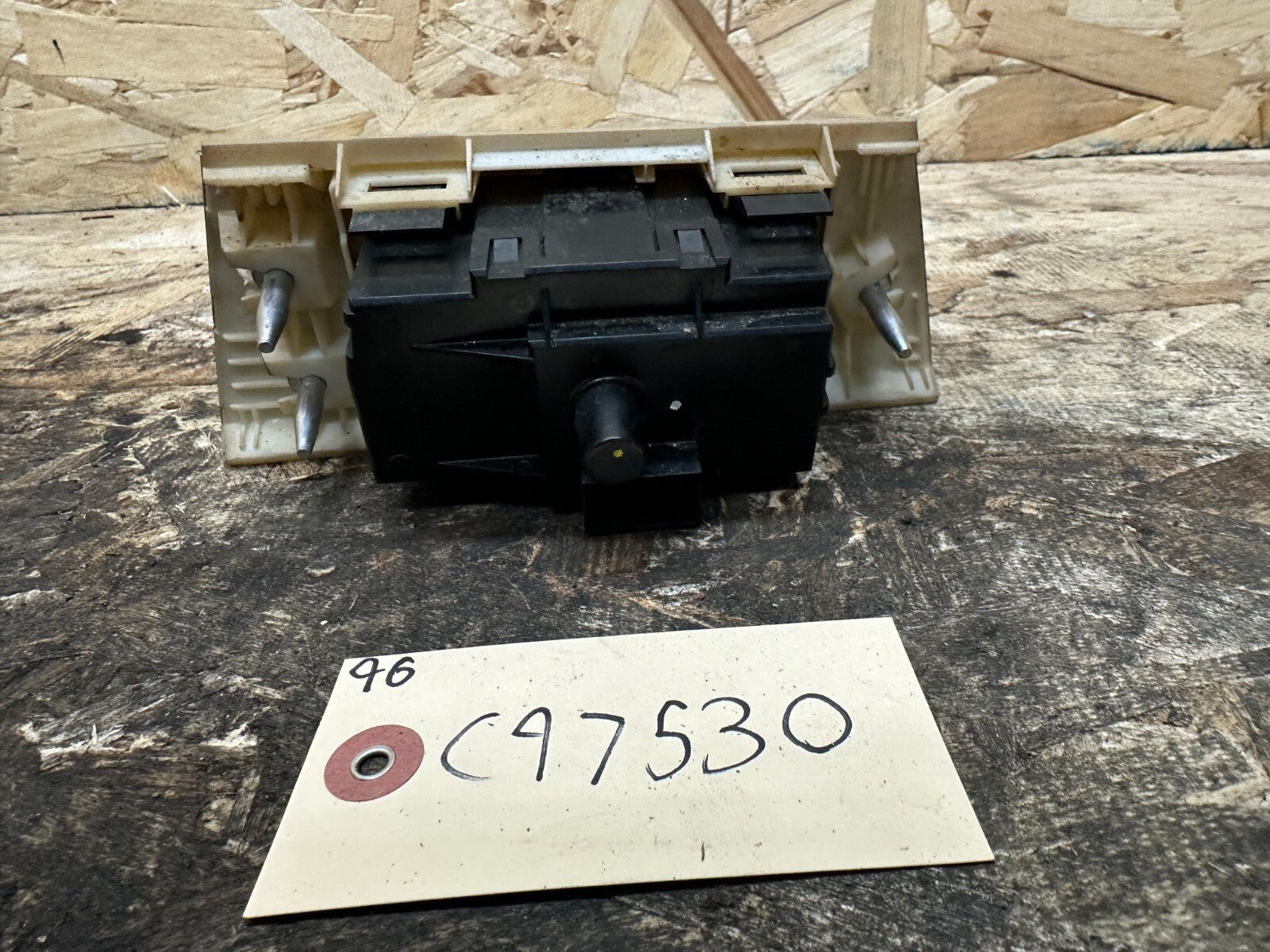 BMW 06-12 E90 HEADLIGHT FOG LIGHT CONTROL SWITCHES W TAN TRIM OEM 9169398