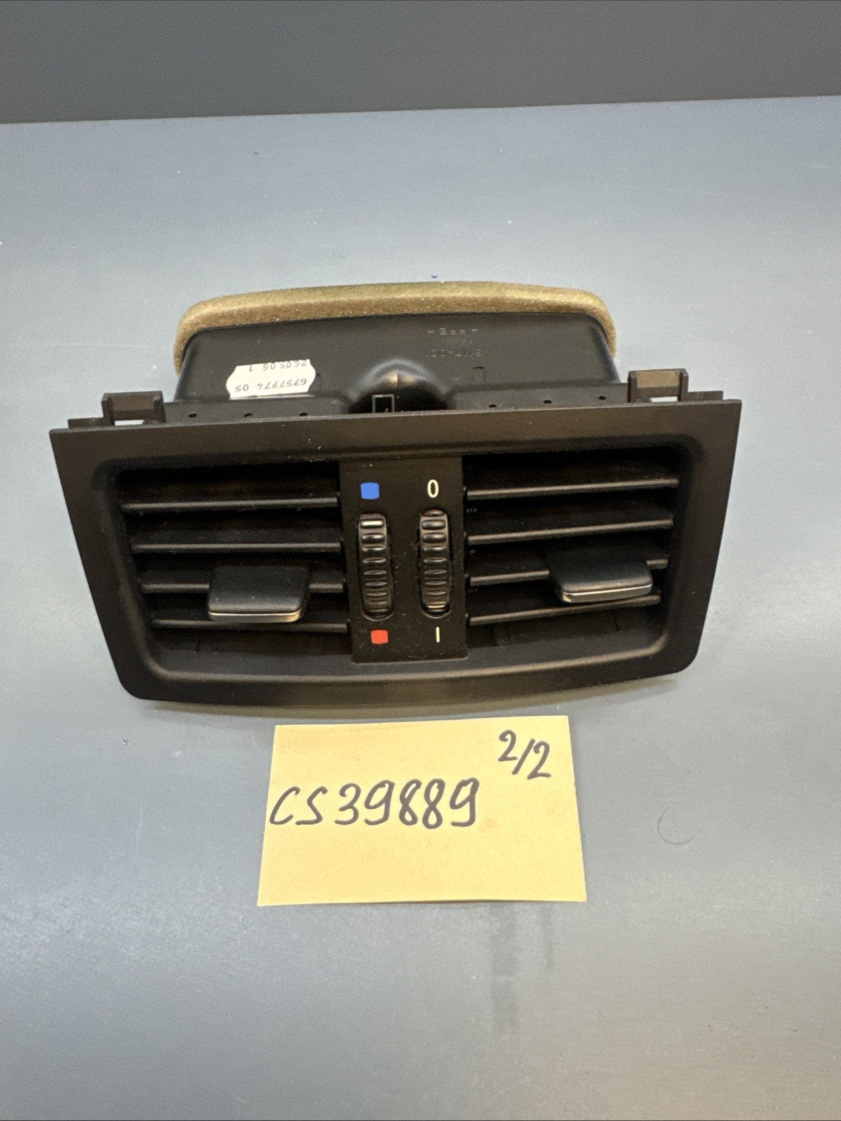 BMW E63 E60 E92 E90 REAR CENTER CONSOLE AC HEAT AIR VENT PANEL 6932024