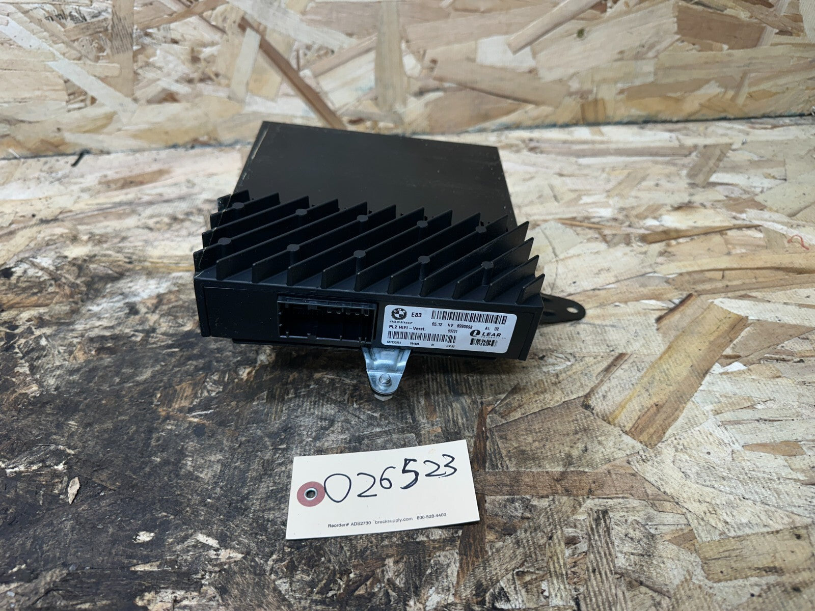BMW 03-10 E83 X3 LEER STEREO RADIO AUDIO AMPLIFIER HiFi W BRACKET OEM 6990098