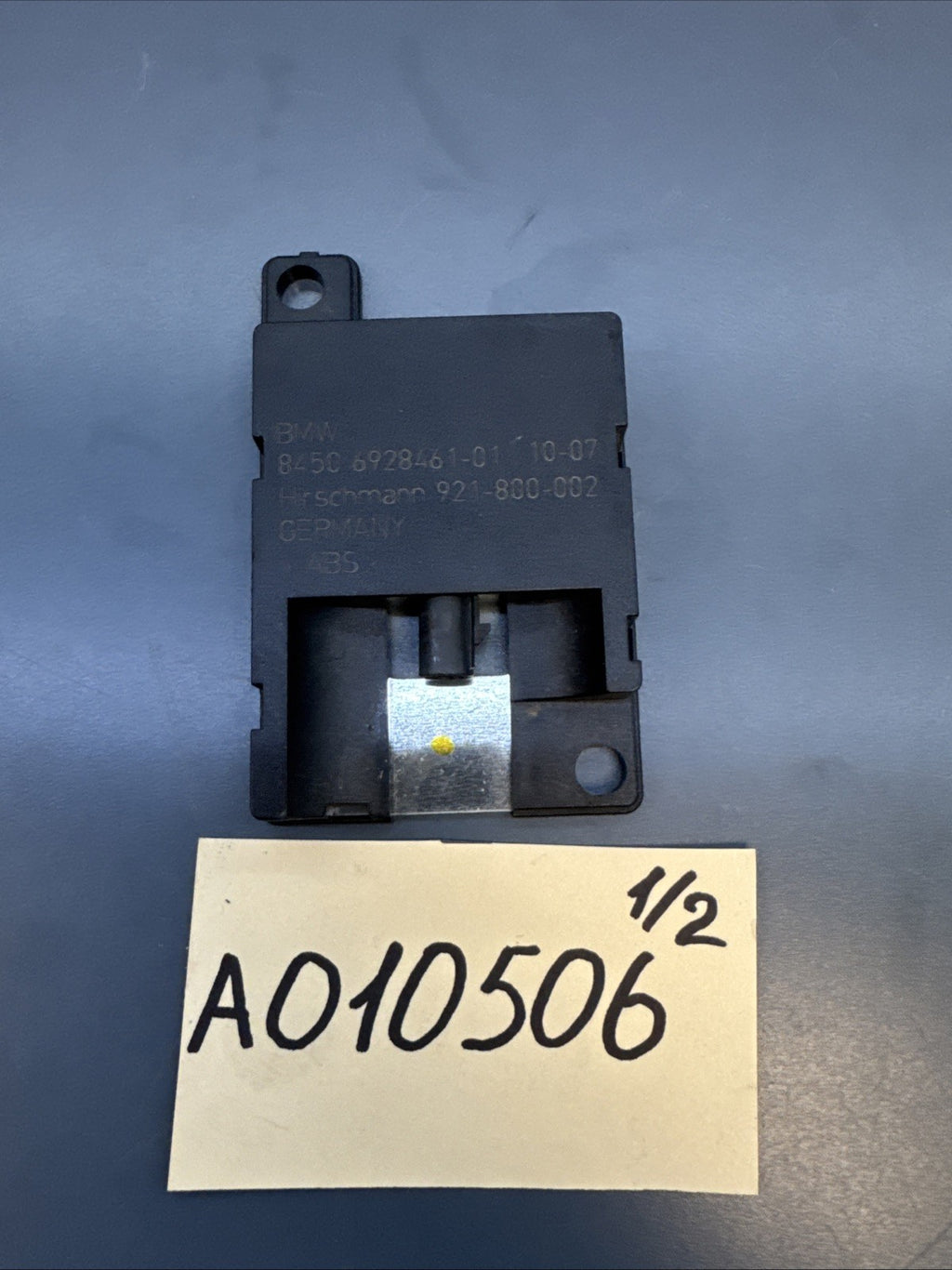 06-12 BMW 325i 328i 330i 335i Bluetooth Antenna Amplifiers OEM 8450 6928461-01