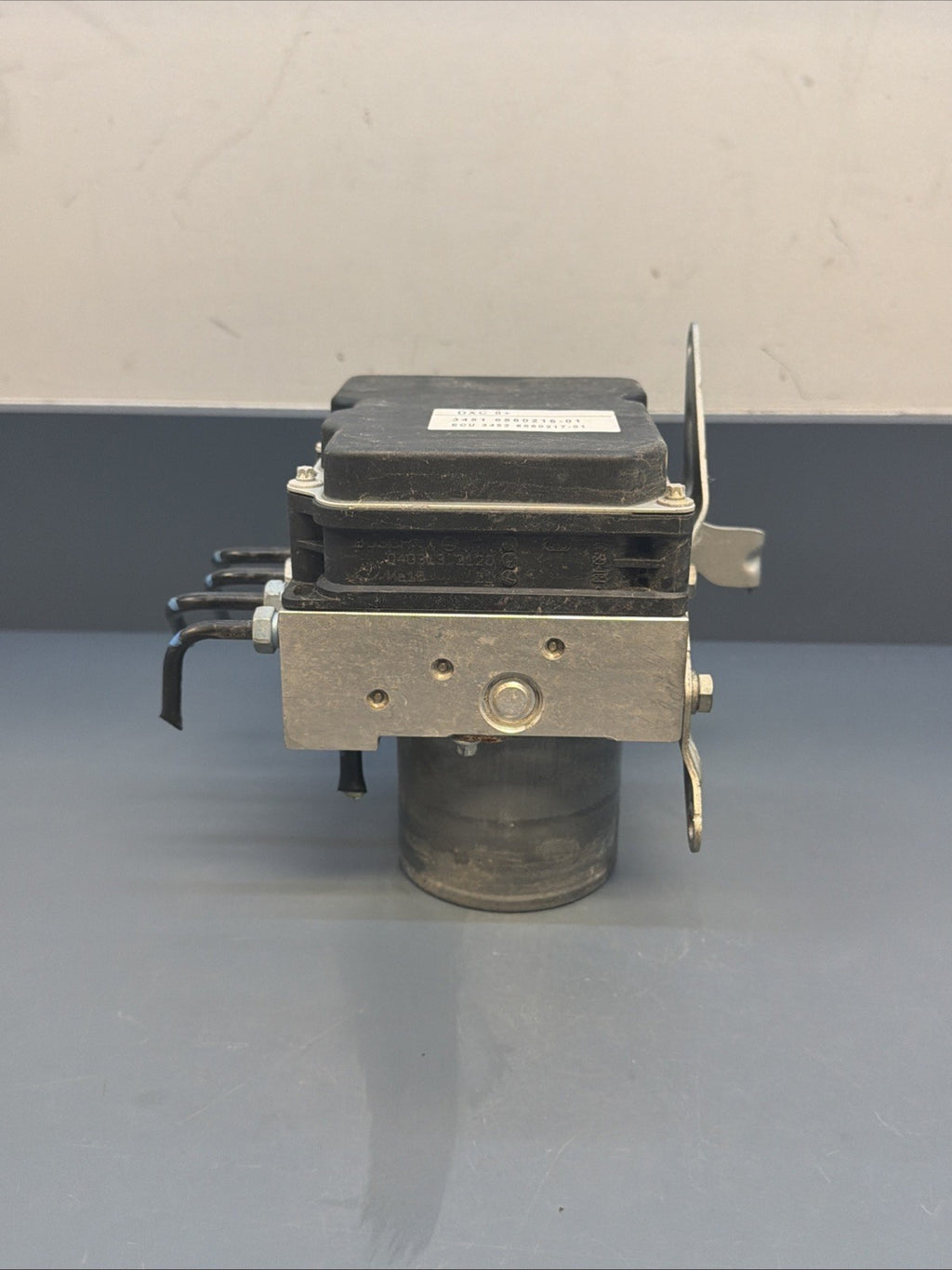 2012–2015 BMW X1 E84 HYDRAULIC ABS BRAKE PUMP MODULE OEM 6860216