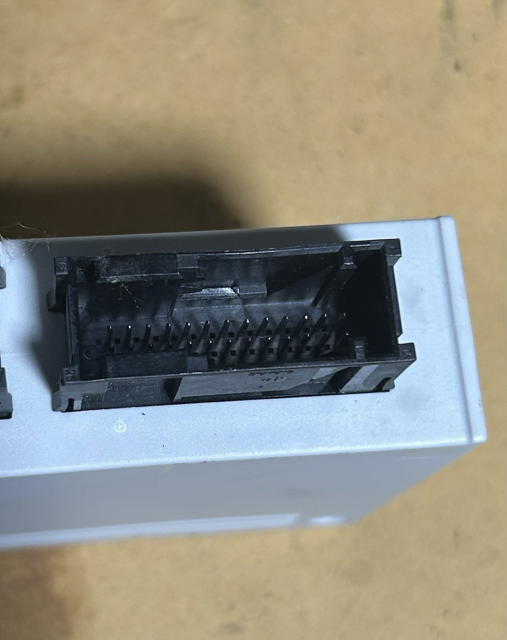 2001-2003 BMW 325i 330i M3 BCM Body Control Module 6907663 OEM