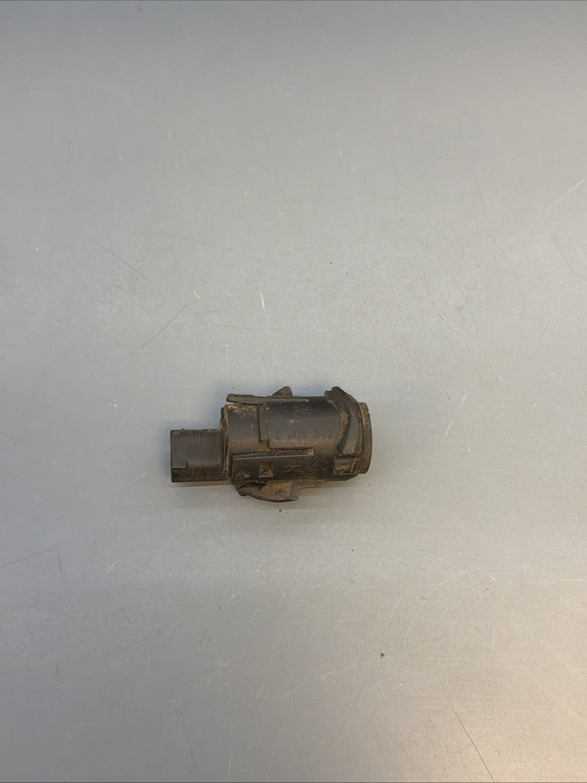 BMW X5 E53 Rear Right Bumper PDC Sensor w/ Bracket 8408392